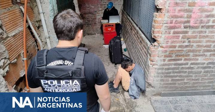 Detuvieron a seis miembros de “El Clan Villalba” en la Villa 1