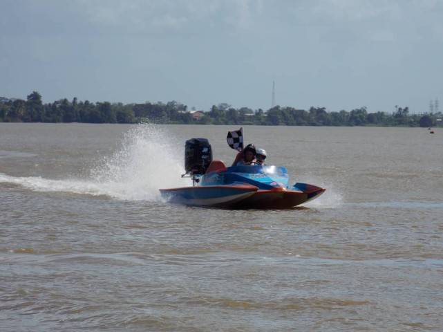 Resultados de la motonáutica (+fotos)