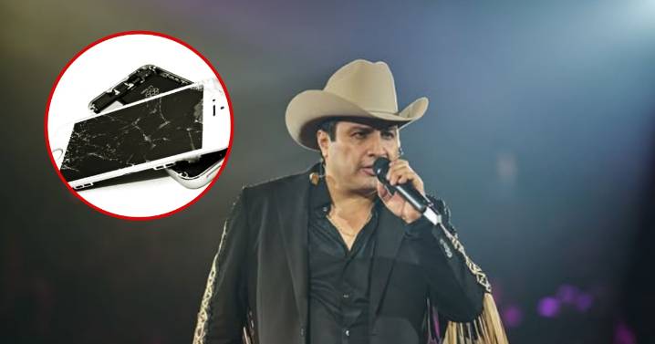 Julión Álvarez destruye el iPhone de un fan