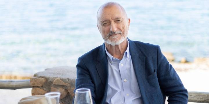 10 frases de Arturo Pérez-Reverte sobre la vejez: “Estamos privando a los jóvenes de la experiencia del viejo”