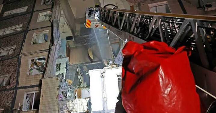 Russia attacks Ukraine energy facilities, killing seven