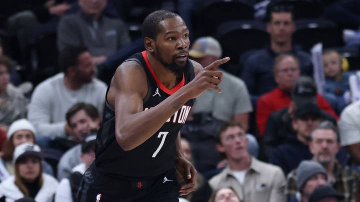 Rockets’ Kevin Durant passes Alex English in NBA history with bucket vs. Jazz