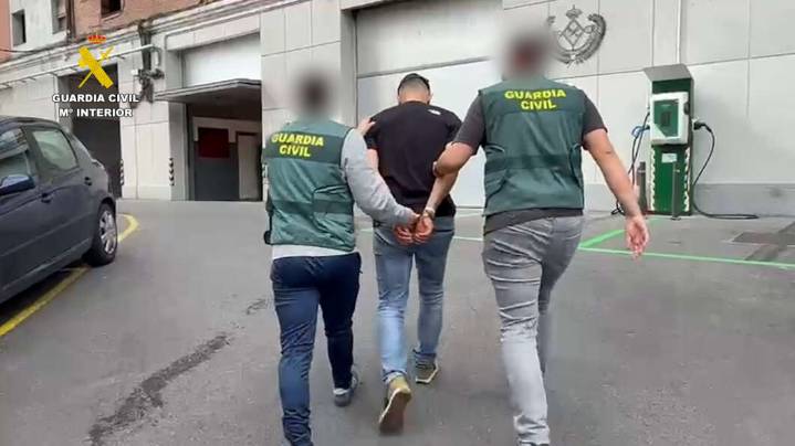 10 detenidos en una operación que ha estafado 300.000 euros mediante la compraventa de mercancía