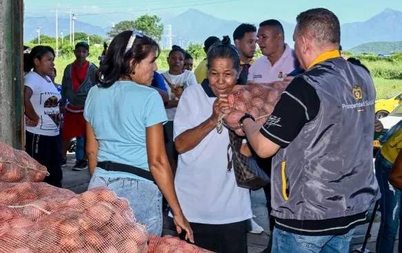 Más de 496 toneladas de papa para 38.000 familias vulnerables en el Cesar