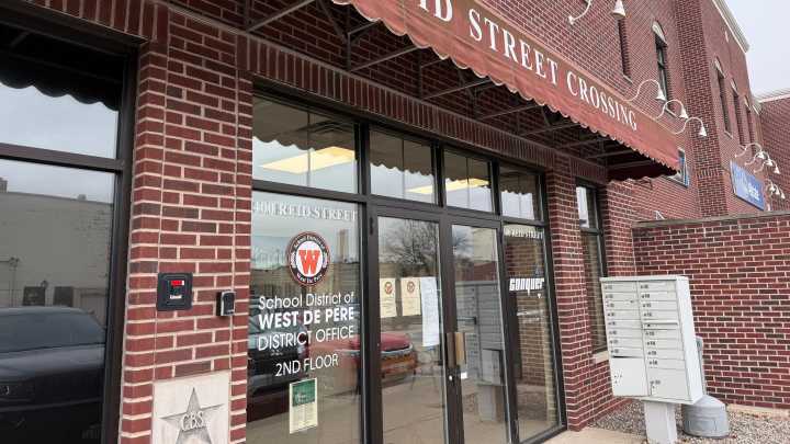 West De Pere School District to move to $3.2M new office building