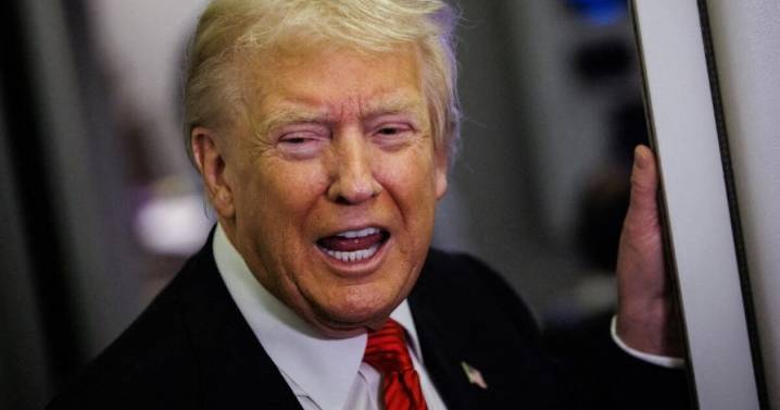 Trump dice que las redadas contra inmigrantes "no han ido suficientemente lejos"