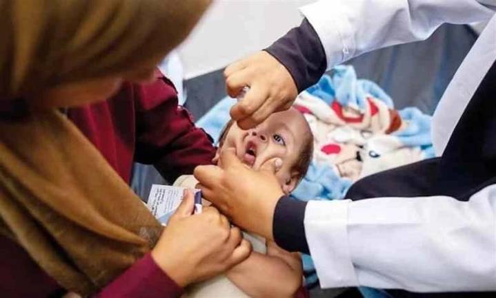 Gaza alista campaña de vacunación, en medio de crisis de salud