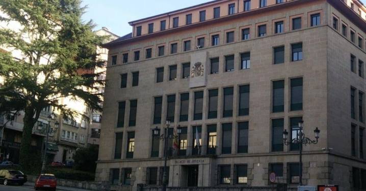 Piden dos años y medio de cárcel por estafar a una mujer con deterioro cognitivo