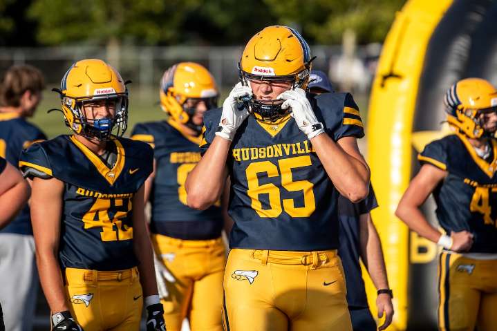 Hudsonville vs. Rockford: Watch Michigan high school football district final live