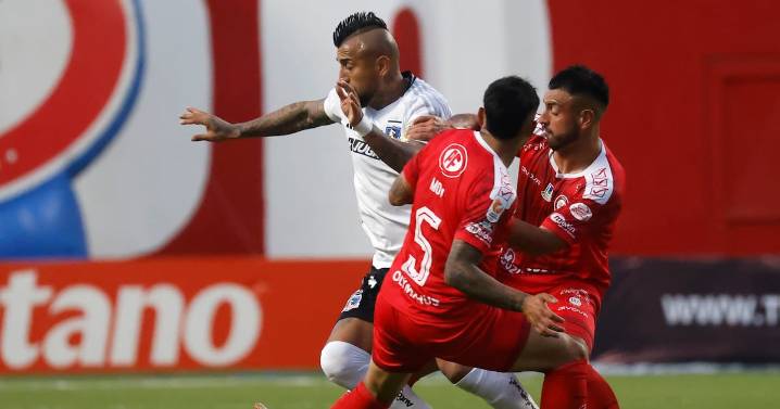 ¿Por qué Colo Colo juega el domingo a las 20.30 ante La Calera? El nuevo factor que entra a jugar en la Liga de Primera