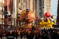Macy’s Thanksgiving Day Parade kicks off with Labubu floats, star