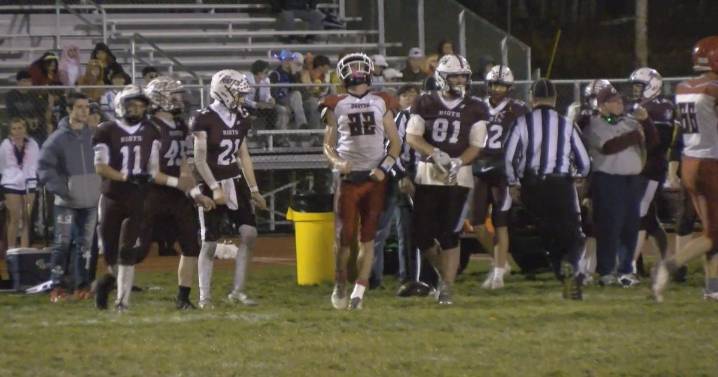 Dexter outlasts Orono in classic to advance in 8 Small playoffs