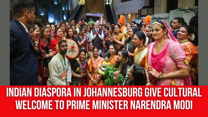 Indian diaspora in Johannesburg give cultural welcome to Prime Minister Narendra Modi