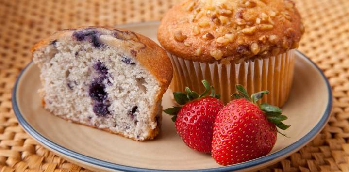 ¿Cómo hacer mini muffins en "air fryer"?