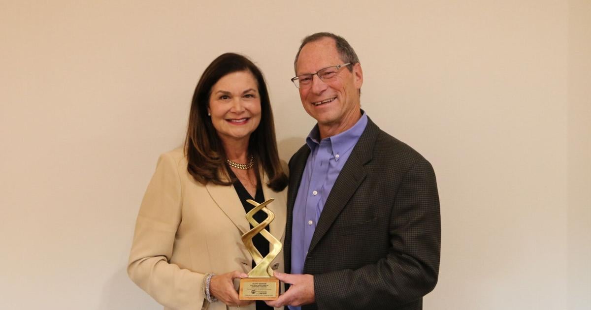 Garson receives Federation’s Gries Family Award