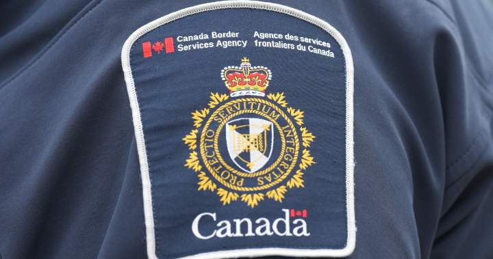 CBSA says some airport inspection kiosks not working during outage