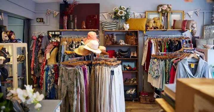 'I bought £1.14 rug from charity shop and discovered it could be worth something else'