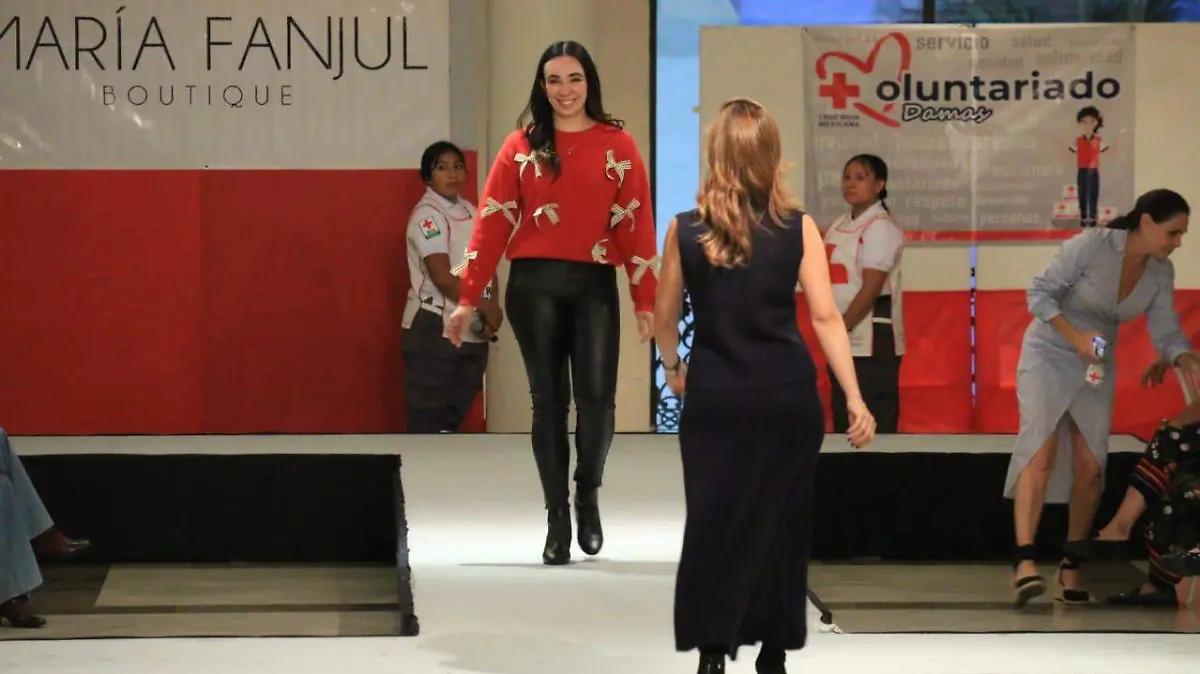 Cruz Roja Córdoba podrá dar mantenimiento a ambulancias gracias a recaudación en desfile de modas
