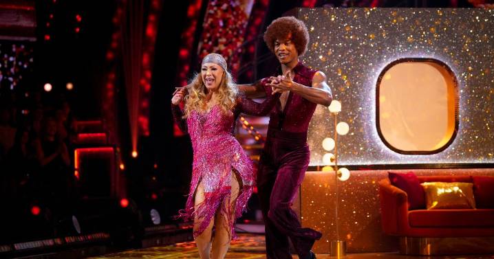 Strictly Come Dancing Alex Kingston's exit sparks same response after 'finalist' prediction