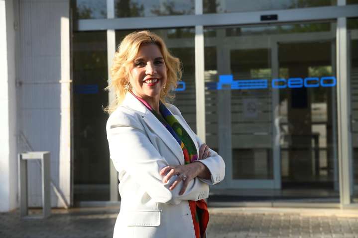 Rosa Santos, CEOE: "El aumento de las bajas es un problema de país"