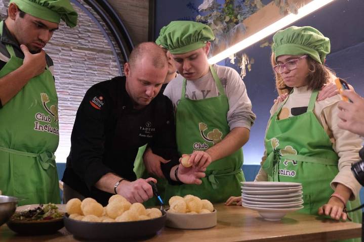 Así nació el ‘HuevoPuri’, la tapa más inclusiva de Zaragoza y obra de Rubén Martín