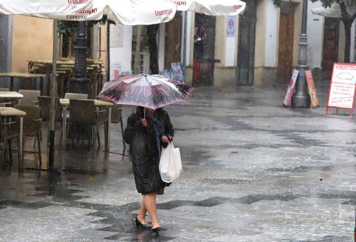 Cómo actuar ante alertas por vientos, lluvias y tormentas en Jerez: consejos de seguridad