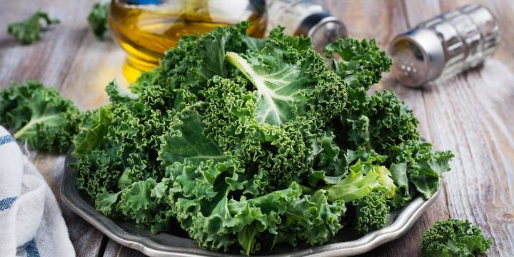 Cuáles son los beneficios del kale y cómo ayuda a generar colágeno