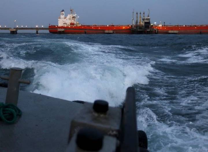Exportaciones de petróleo de Venezuela cayeron 26% en octubre