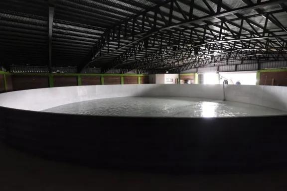 Plaza Huincul pone en marcha un nuevo reservorio de agua para reforzar el suministro en la zona sur