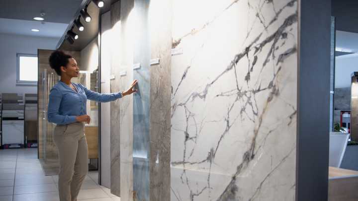 16 Stunning Tile Backsplash Alternatives From HGTV Stars That'll Set Your Home Apart