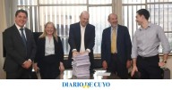 San Juan participó de encuentro con el ministro Federico Sturzenegguer por regulaciones vitivinícolas