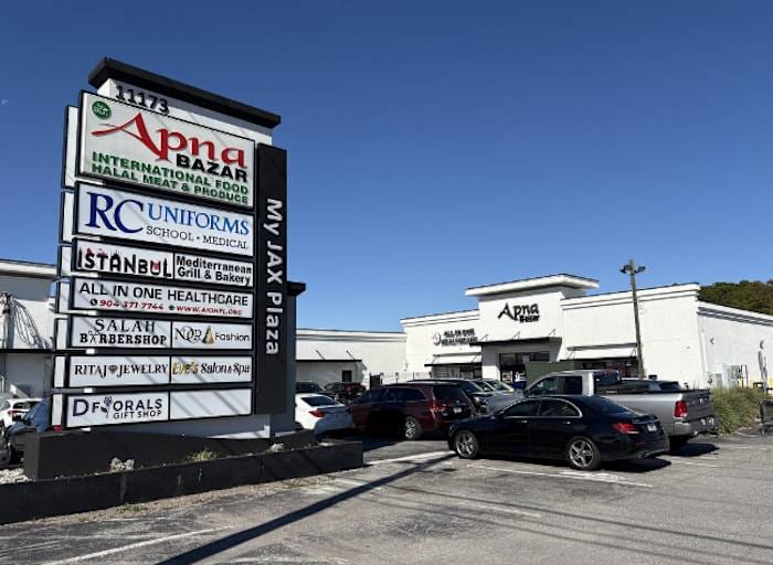 City council sends request to expand Southside halal grocery store to planning commission amid community pushback