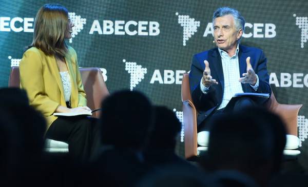 Macri reiteró que apoya a Milei, pero advirtió que “ejercer liderazgos sin equipo es muy difícil”
