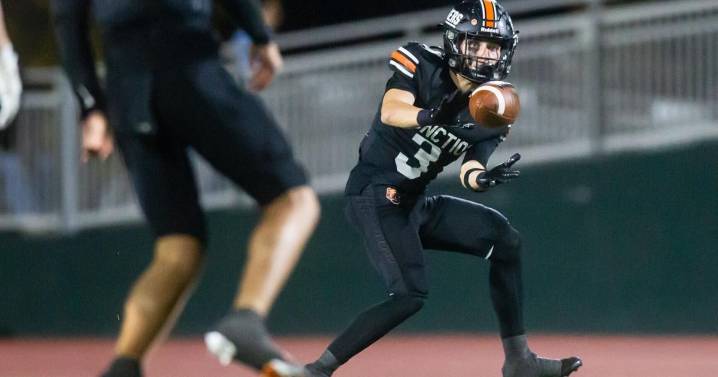 Grand Junction, Fruita Monument football earn playoff berths