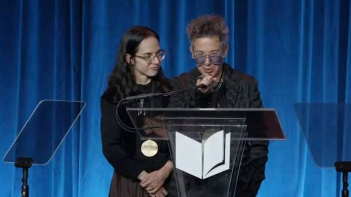 Gabriela Cabezón Cámara ganó el National Book Award por "Las niñas del naranjel"