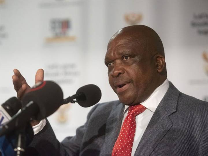 Sudáfrica urge al G20 financiar sistemas sanitarios universales