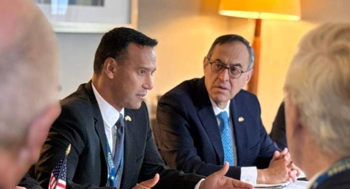 "Ni un corrupto más": ministro Pedro Sánchez se prende tras revelación que roza al alto Gobierno