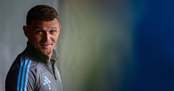 Newcastle United star Kieran Trippier opens door for shock move