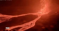 Kilauea displays lava fountains for the 37th time since its eruption began last year
