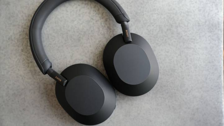 Your patience has paid off: Sony's WH-1000XM5 hits an even lower price for Black Friday