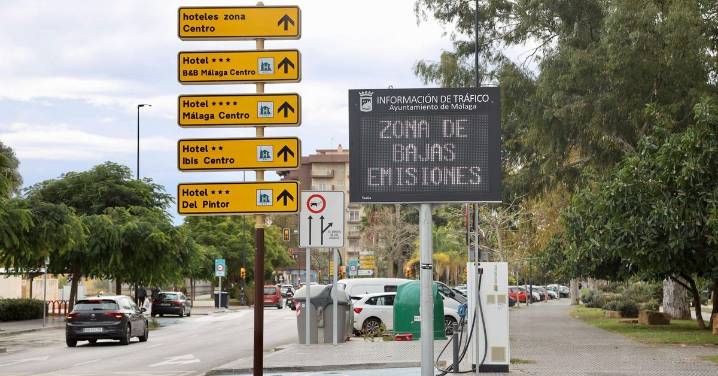 Primer día al ralentí con multas en las Zonas de Bajas Emisiones de Málaga