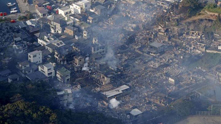 Un muerto y más de 170 edificios calcinados tras incendio en Japón