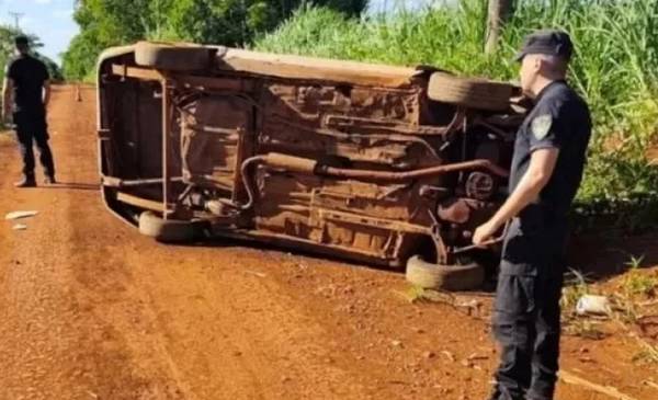 Tragedia en Oberá: manejaba alcoholizado, volcó y murió uno de sus hijo