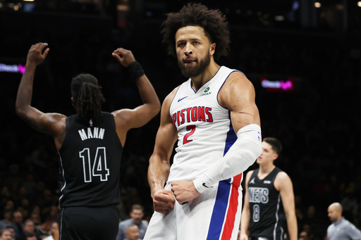 Cunningham y Duren conducen a Pistons a triunfo ante Nets al abrir actividad de su grupo en Copa NBA