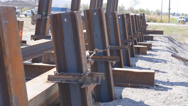 Zekelman offers $1,000 reward for tips about non-Canadian steel on public projects