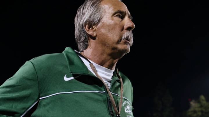 Coach John Beam Dies: ‘Last Chance U’ Star Dies After Laney Campus Shooting