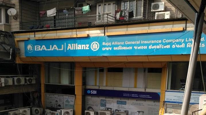 Bajaj Allianz General Insurance’s Plea Dismissed: NCDRC Rules Lost Licence Cannot Deny Death Accident Claim of Rs15 Lakh