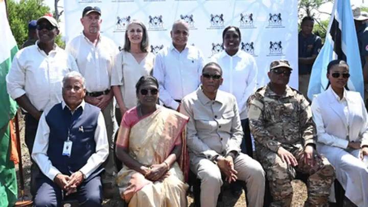 President Murmu, Botswana President Witness Cheetah Release