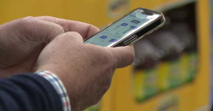 AI tools can help shoppers save on groceries and gifts