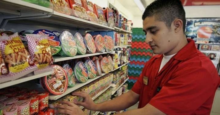 Empleados de comercio con aumento: cuánto cobra un cajero en noviembre 2025